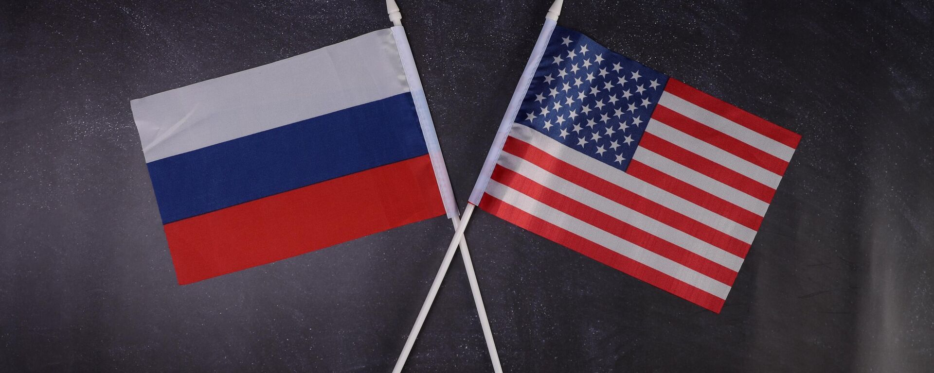 Russian, US flags - Sputnik Africa, 1920, 14.09.2023