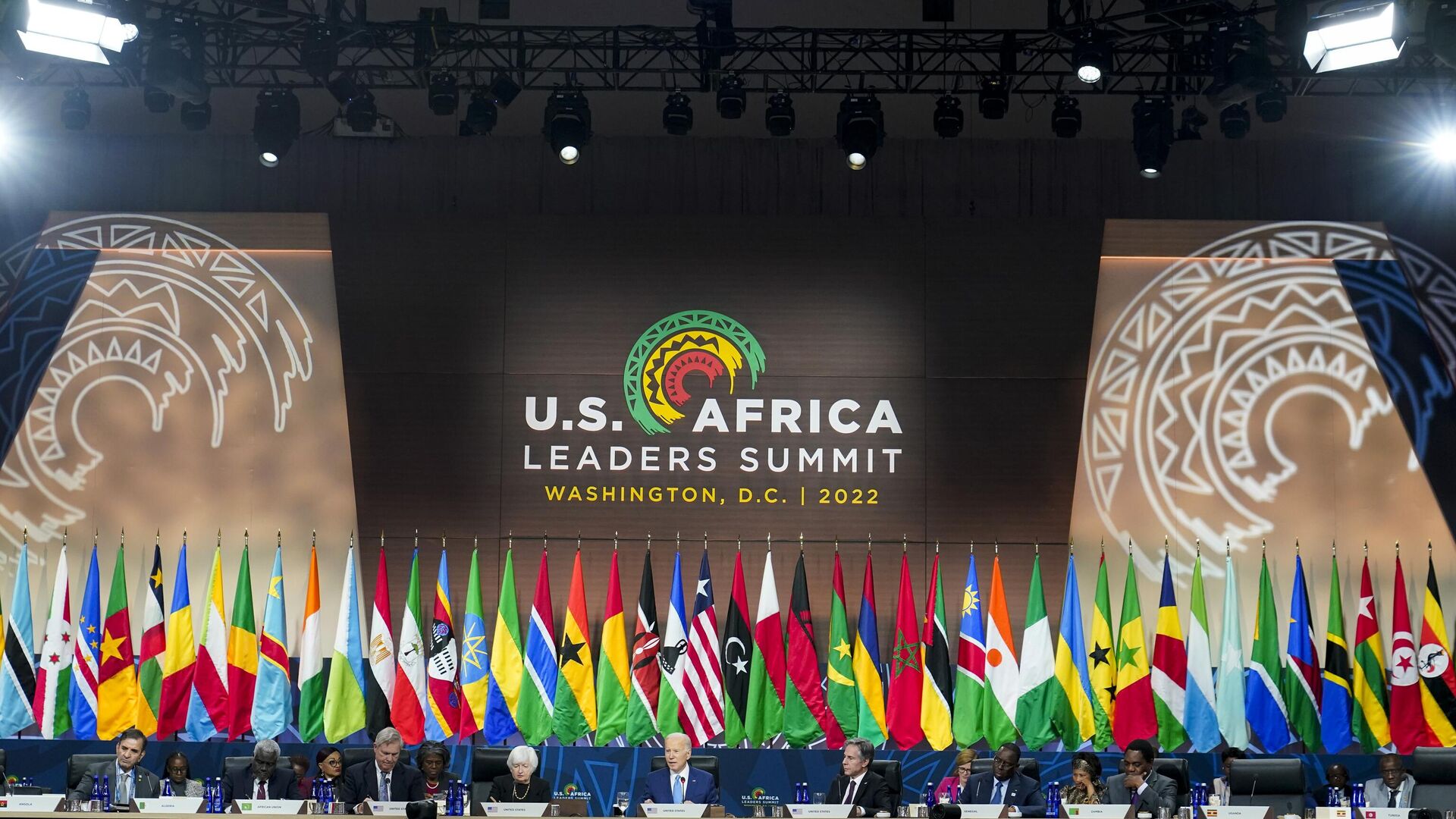 President Joe Biden speaks during the closing session at the U.S.-Africa Leaders Summit on promoting food security and food systems resilience in Washington, Thursday, Dec. 15, 2022. - Sputnik Africa, 1920, 17.05.2023