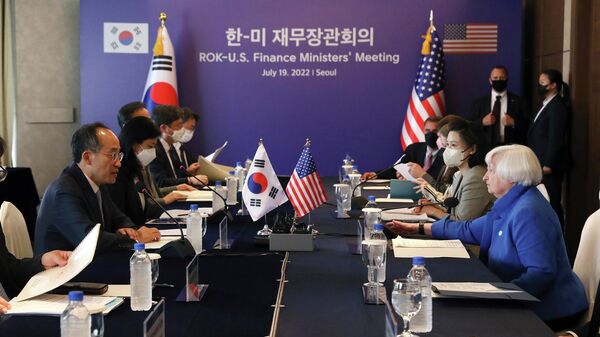 US Treasury Secretary Janet Yellen, right, talks with South Korean Deputy Prime Minister and Minister of Economy and Finance Choo Kyung-ho, left, at Lotte Hotel in Seoul, South Korea, Tuesday, July 19, 2022 - Sputnik Africa