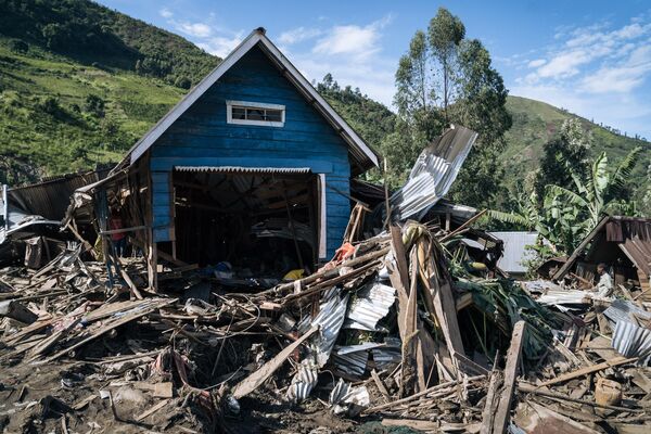 A general view of destroyed houses and shops in Nyamukubi, the Democratic Republic of the Congo&#x27;s east, on May 6, 2023. Heavy rainfall in the Kalehe region of South Kivu province on Thursday caused rivers to overflow, sparking landslides that engulfed the villages of Bushushu and Nyamukubi.  - Sputnik Africa