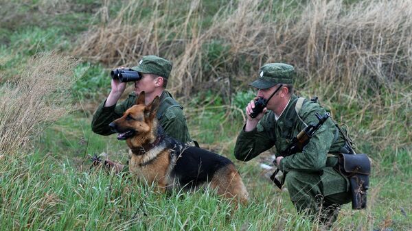Des gardes-frontières russes (archive photo) - Sputnik Afrique