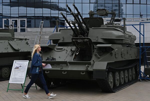 Anti-aircraft self-propelled gun ZSU-23-4 &quot;Shilka&quot; at the 11th International exhibition of weapons and military equipment MILEX-2023 in Minsk. - Sputnik Africa