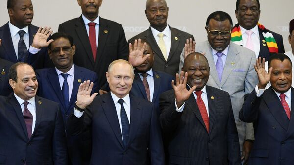 Russian President Vladimir Putin and African countries leaders pose for a family photo during the 2019 Russia-Africa Summit and Economic Forum, in Sochi, Russia, on October 24, 2019. - Sputnik Africa