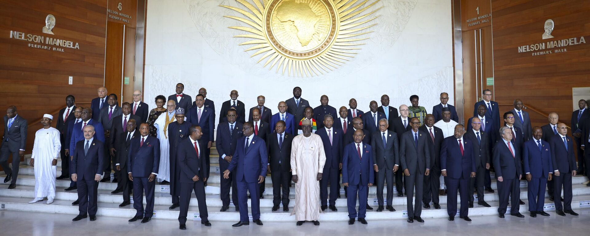Leaders gather for a group photo at the African Union Summit in Addis Ababa, Ethiopia, Saturday, Feb. 18, 2023 - Sputnik Africa, 1920, 26.05.2023