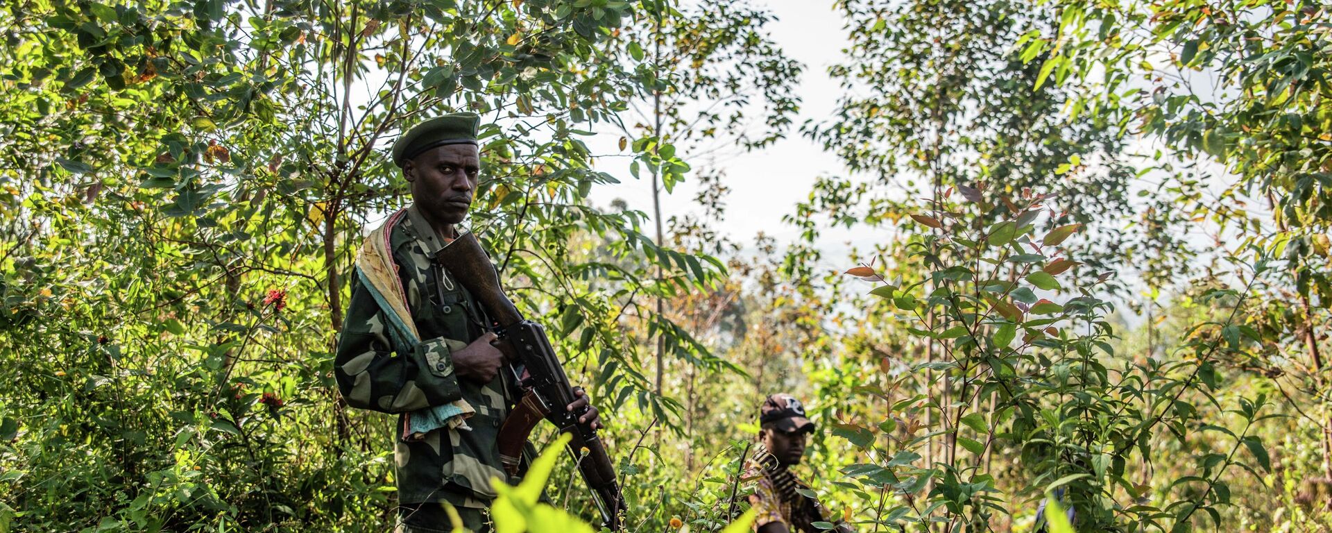 Armed militiamen gather near Rutshuru, 70 kms (45 miles) north of Goma, Democratic Republic of Congo,Wednesday June 22, 2022. - Sputnik Africa, 1920, 26.05.2023