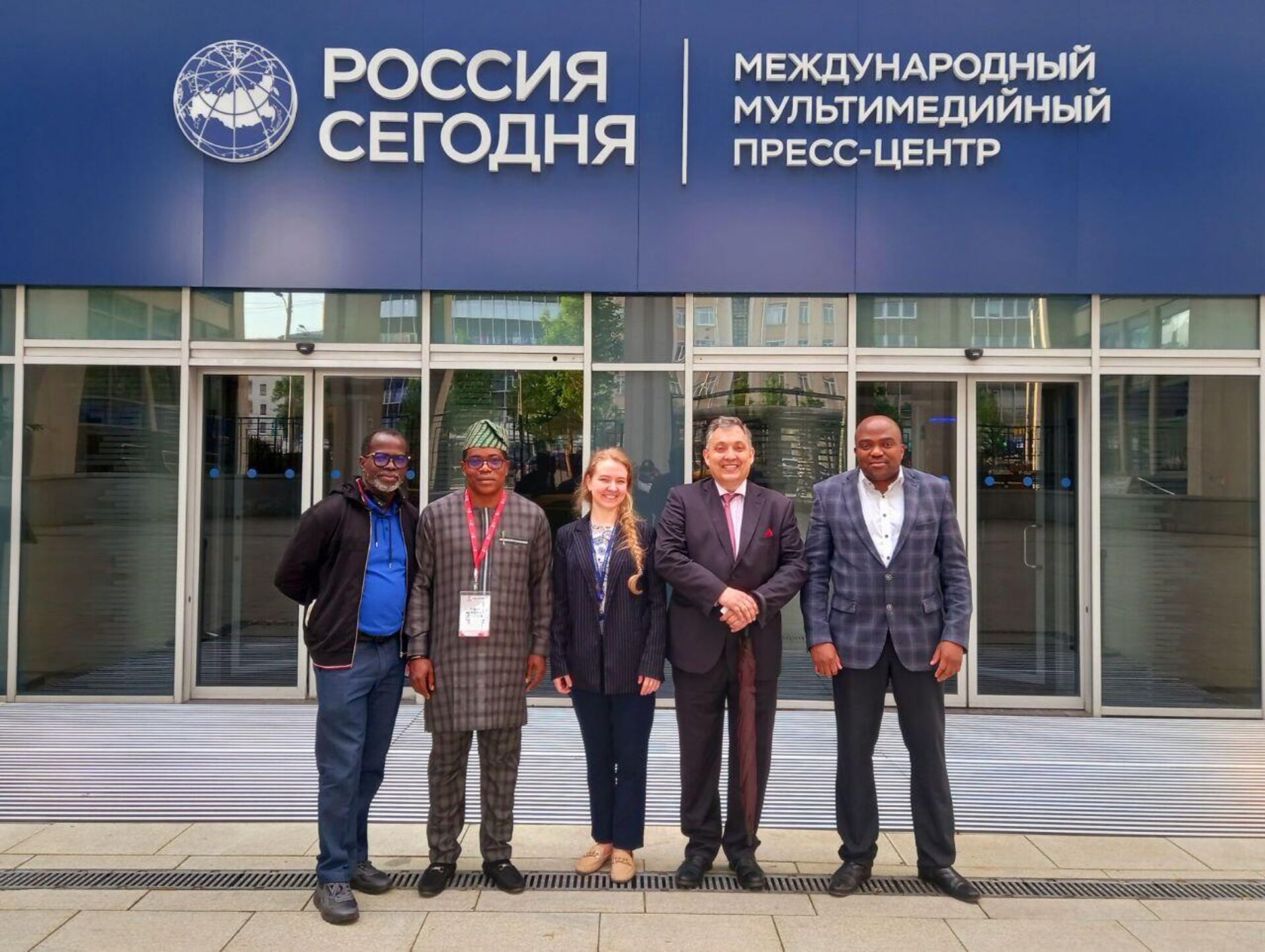 Sputnik Africa spoke with a group of visiting African business leaders and officials about the prospects for Africa's development and Russian-African cooperation. - Sputnik Africa, 1920, 28.05.2023