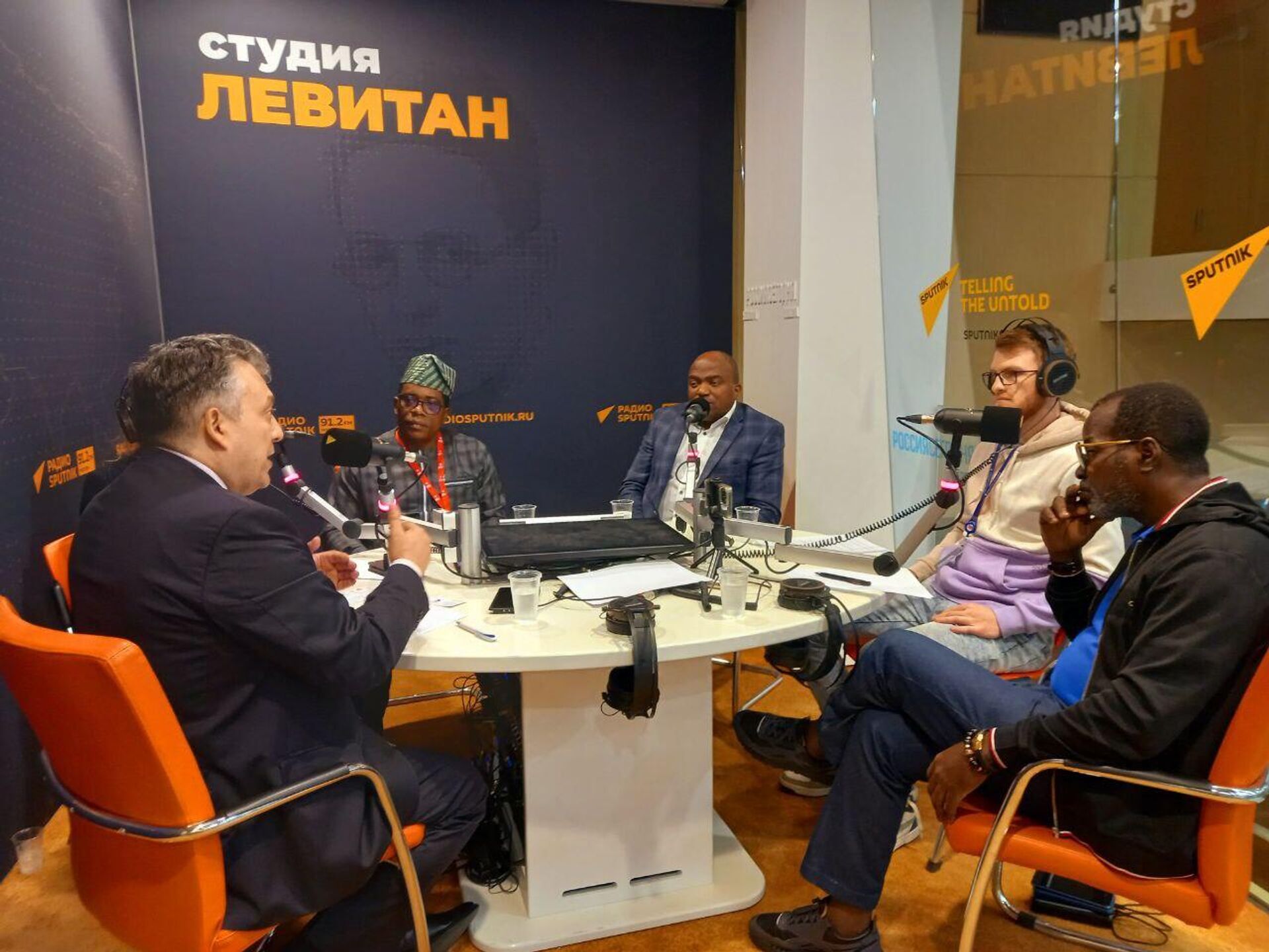 Sputnik Africa spoke with a group of visiting African business leaders and officials about the prospects for Africa's development and Russian-African cooperation - Sputnik Africa, 1920, 28.05.2023