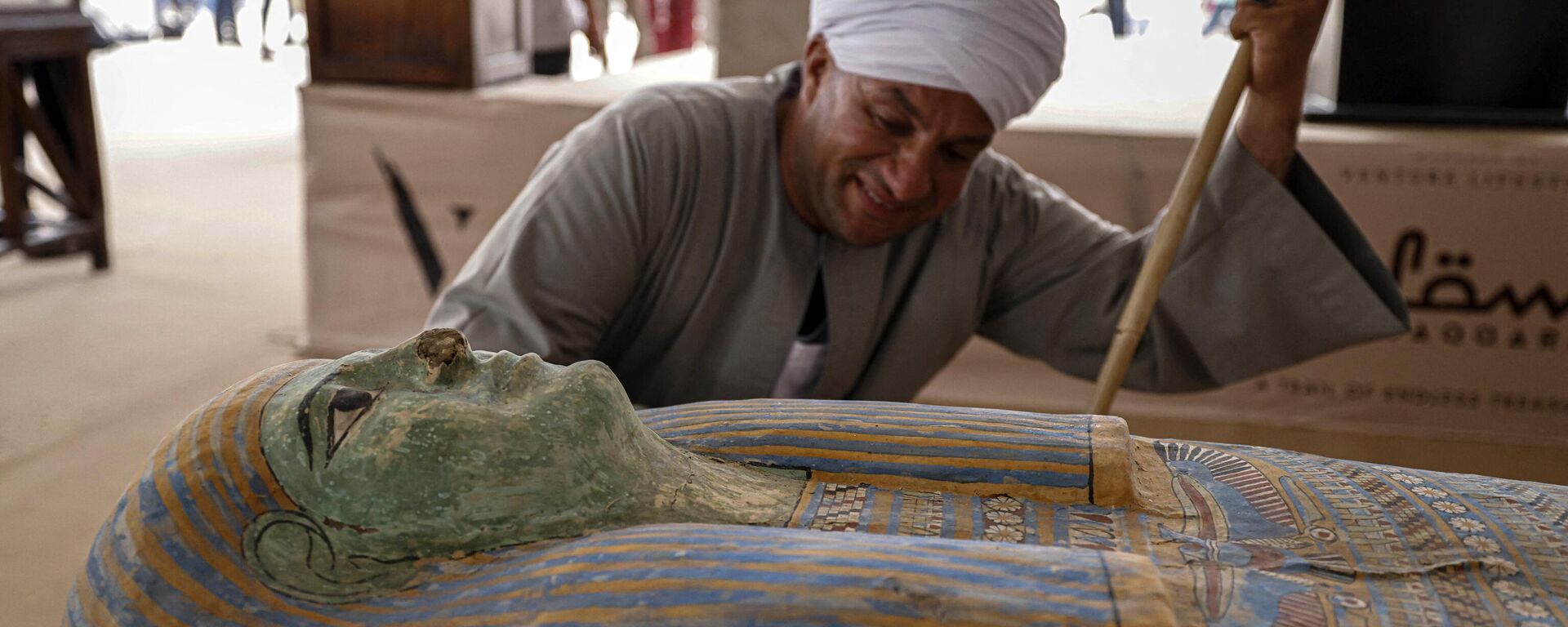 A sarcophagus discovered in Saqqara - Sputnik Africa, 1920, 29.05.2023