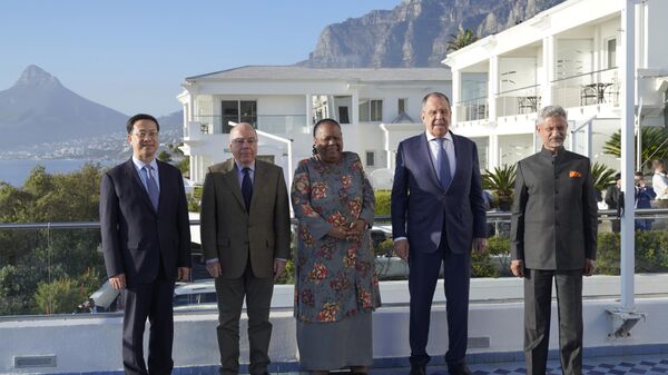 From left, Foreign Ministers from China, Qin Gang, Brazil's, Ambassador Mauro Vieira, South Africa's, Naledi Pandor, Russia's, Sergey Lavrov and India's Subrahmanyam Jaishankar at a meeting from the BRICS economic bloc of developing nations in Cape Town, South Africa Thursday, June 1, 2023 - Sputnik Africa