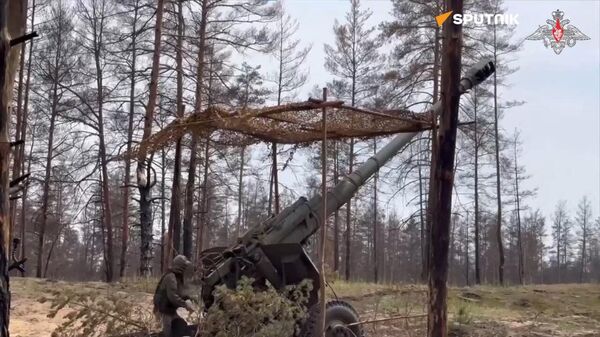 Les troupes aéroportées russes détruisent un pont derrière les lignes ennemies en Ukraine - Sputnik Afrique