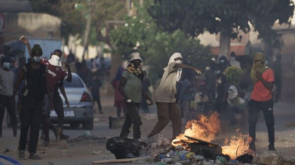 Demonstrators in Dakar, Senegal - Sputnik Africa