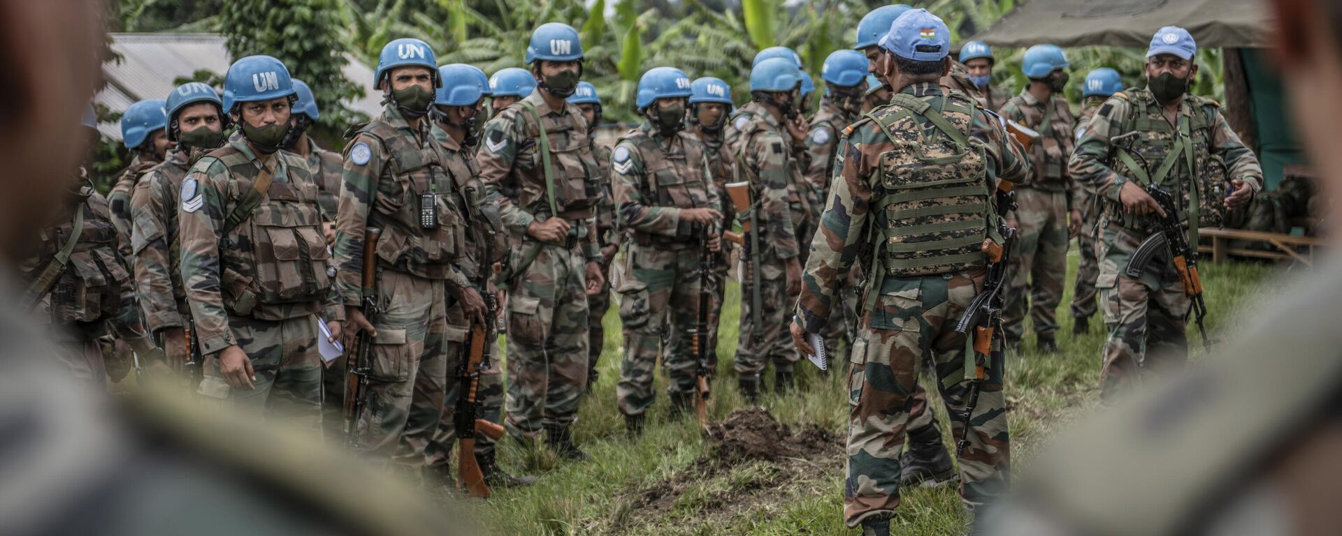 MONUSCO blue helmet deployed near Kibumba, north of Goma, Democratic Republic of Congo, Friday Jan. 28, 2022. Thousands of people in the Democratic Republic of Congo have been displaced after they fled ongoing clashes between the Congolese army and M23 fighters this week.  - Sputnik Africa, 1920, 08.06.2023