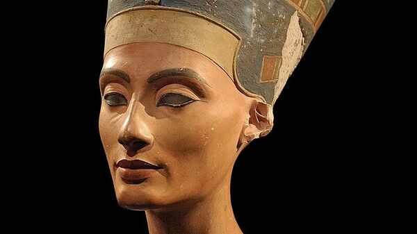 Photo of the bust of Nefertiti - Sputnik Africa