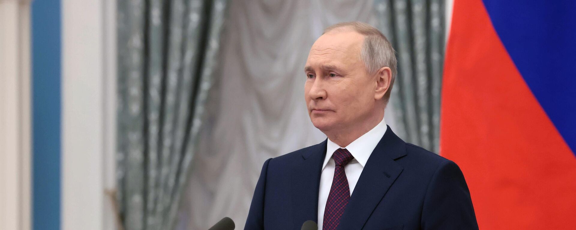 Russian President Vladimir Putin at a ceremony to present state awards to outstanding Russian women on International Women's Day on March 8, 2023.  - Sputnik Africa, 1920, 22.06.2023