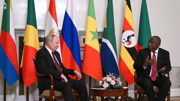 Rencontre de Vladimir Poutine et Cyril Ramaphosa à Saint-Pétersbourg, 17 juin 2023  - Sputnik Afrique