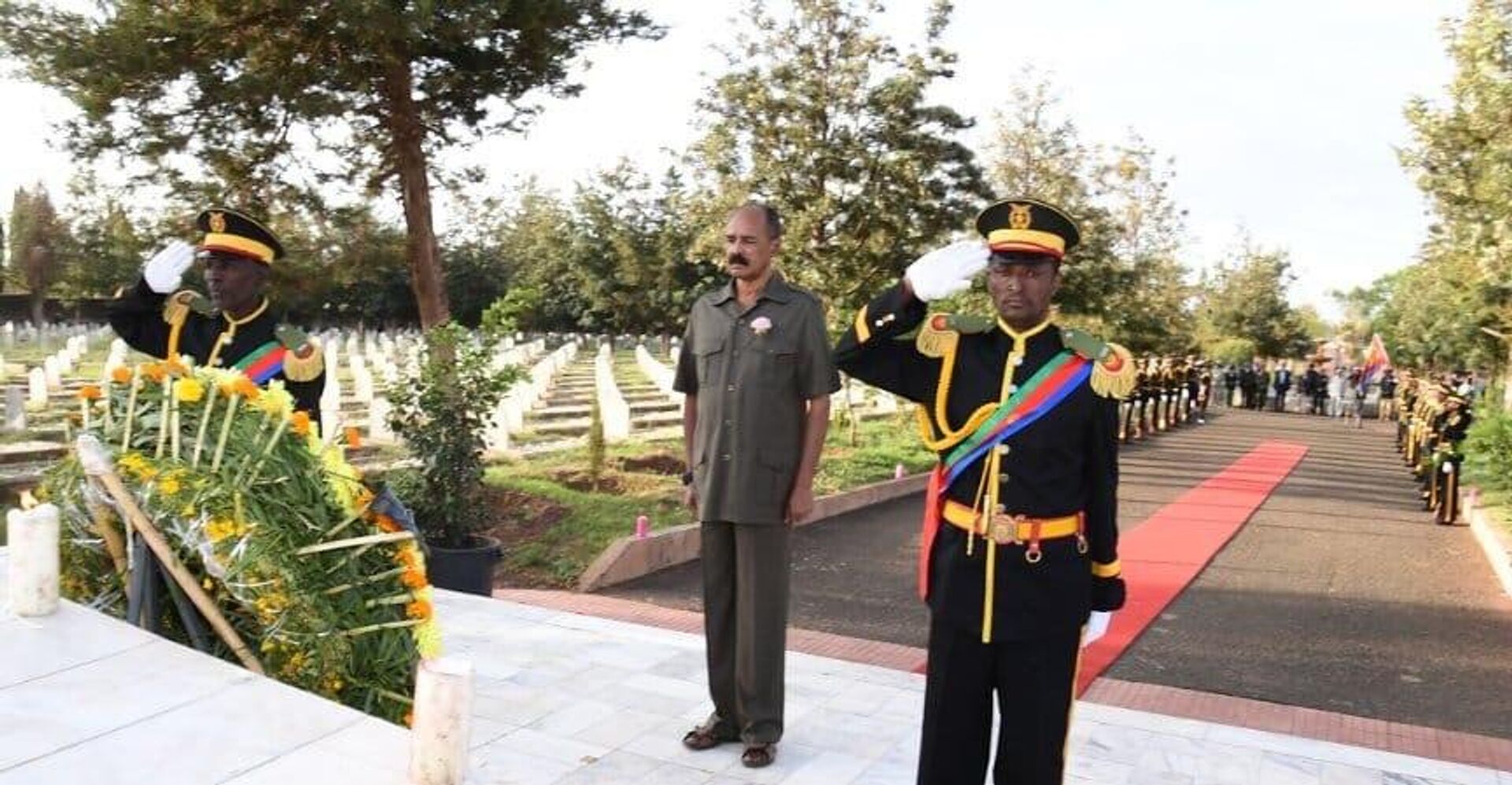 Eritrea's President Isaias Afwerki after laying a memorial wreath at the Patriots Cemetery in capital Asmara - Sputnik Africa, 1920, 20.06.2023