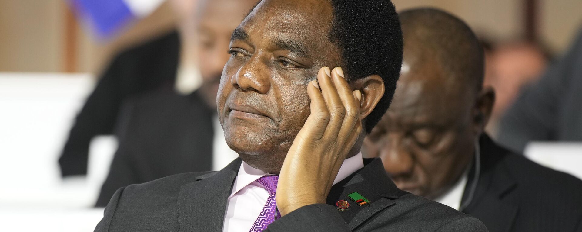 Zambian President Hakainde Hichilema listens during the closing session of the New Global Financial Pact Summit, Friday, June 23, 2023 in Paris.  - Sputnik Africa, 1920, 23.06.2023