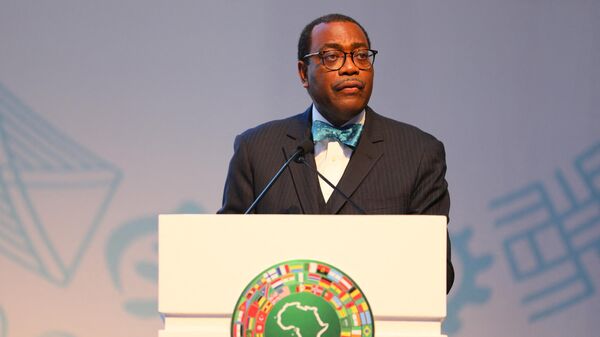 Dr Akinwuni A. Adesina, President of the African Development Bank Group, speaks during the signing of the Ghana Solar Photovoltaic-Based Net Metering Project agreement in Accra, Ghana, on May 25, 2022.  - Sputnik Africa