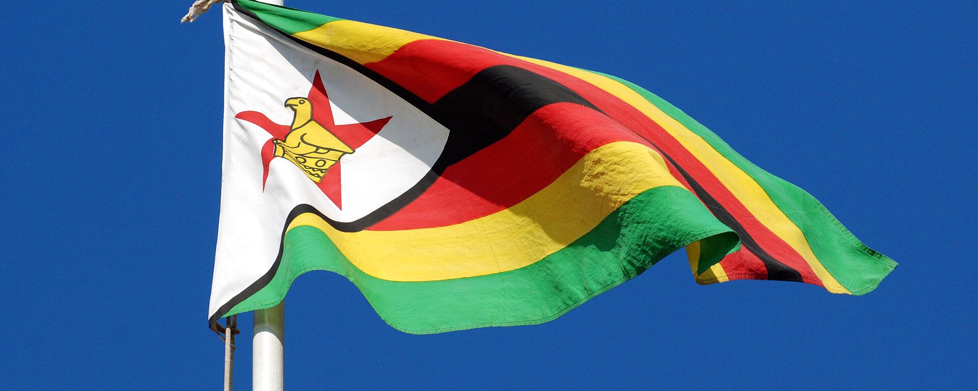 the flag of Zimbabwe - Sputnik Africa, 1920, 25.09.2023