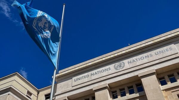 A United Nations flag flies at half-mast to mark the death of Queen Elizabeth II at the UN offices in Geneva on September 9, 2022 - Sputnik Africa