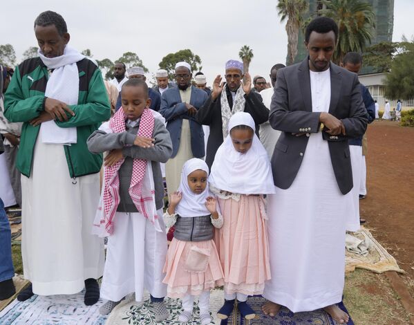 Muslims gather for prayers to celebrate Eid al-Adha, or Feast of Sacrifice, that commemorates the Prophet Ibrahim&#x27;s faith, in Nairobi, Kenya, Wednesday, June 28, 2023. Eid al-Adha marks the end of Hajj. - Sputnik Africa