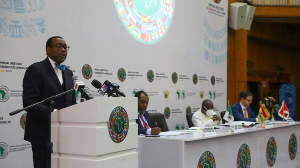 Dr Akinwuni A. Adesina, president of the African Development Bank Group, speaks during the signing of the Ghana Solar Photovoltaic-Based Net Metering Project agreement in Accra, Ghana, on May 25, 2022.  - Sputnik Africa