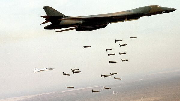 US B1 bomber dropping cluster bombs. - Sputnik Africa