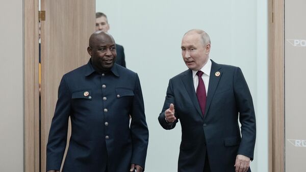 Entretien de Vladimir Poutine avec son homologue burundais, Évariste Ndayishimiye - Sputnik Afrique