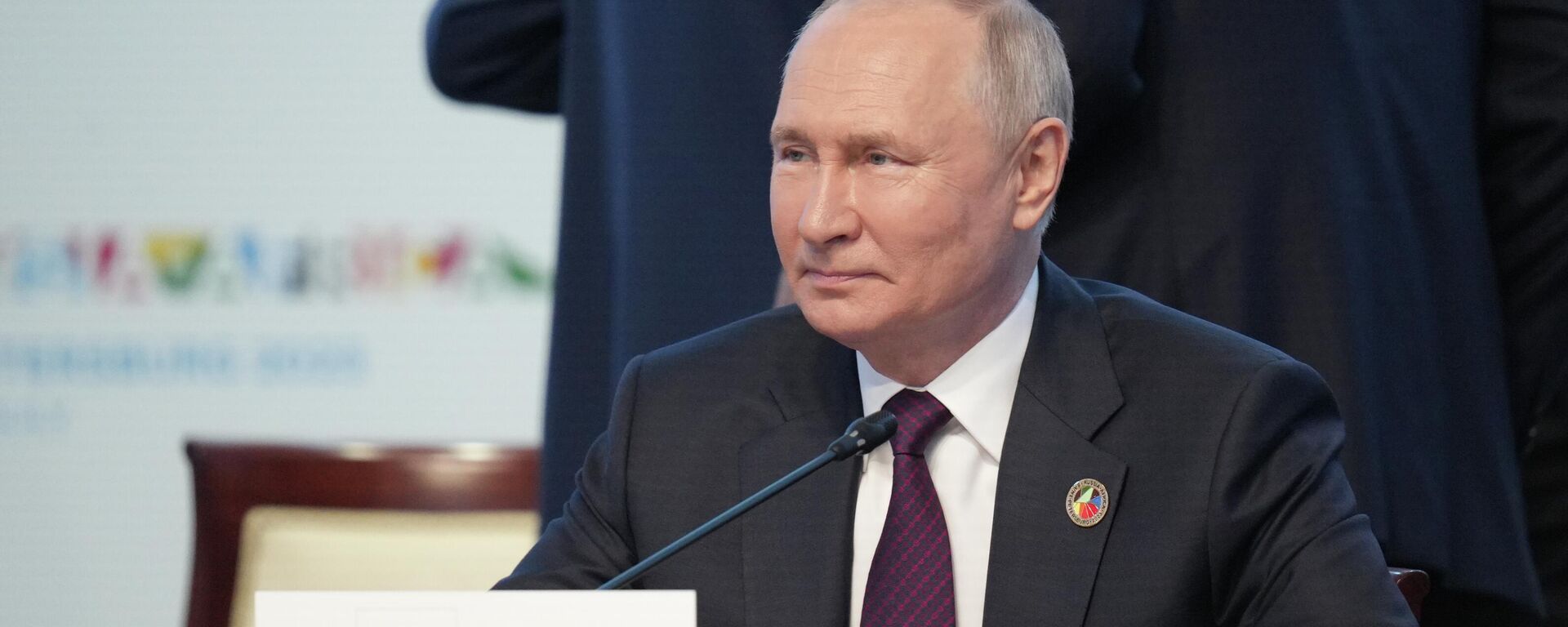 Russian President Vladimir Putin at the plenary session of the Second Russia-Africa Summit in St. Petersburg, July 28, 2023 - Sputnik Africa, 1920, 28.07.2023
