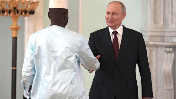 Vladimir Poutine et son homologue malien Assimi Goïta - Sputnik Afrique