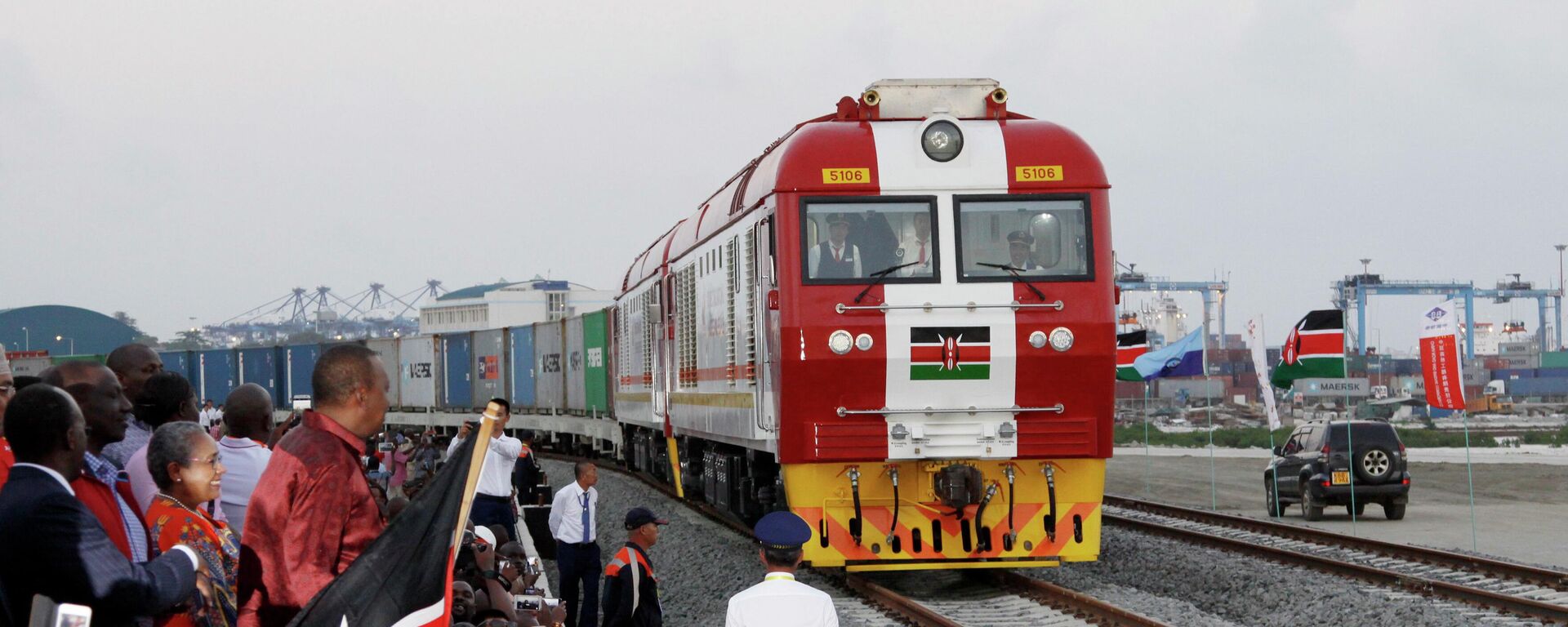 The opening of the SGR cargo train runs on a China-backed railway from the port containers depot in Mombasa, Kenya, to Nairobi, on May 30, 2017. - Sputnik Africa, 1920, 05.08.2023