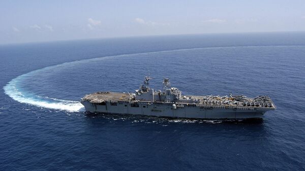 Picture released by the US military shows amphibious assault ship USS Bataan (LHD 5) in the Gulf, 03 March 2007. AFP PHOTO/HO/USN/Spc 2nd Class Justin Webster (Photo by US NAVY / AFP) - Sputnik Africa