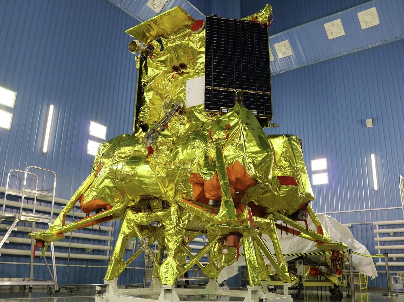 Sonde lunaire russe: les premières données scientifiques - 19.08.2023, Sputnik Afrique