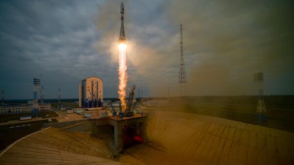 Launch of the Soyuz 2.1b carrier rocket with the Fregat upper stage and the Luna-25 automatic station from the Vostochny cosmodrome - Sputnik Africa