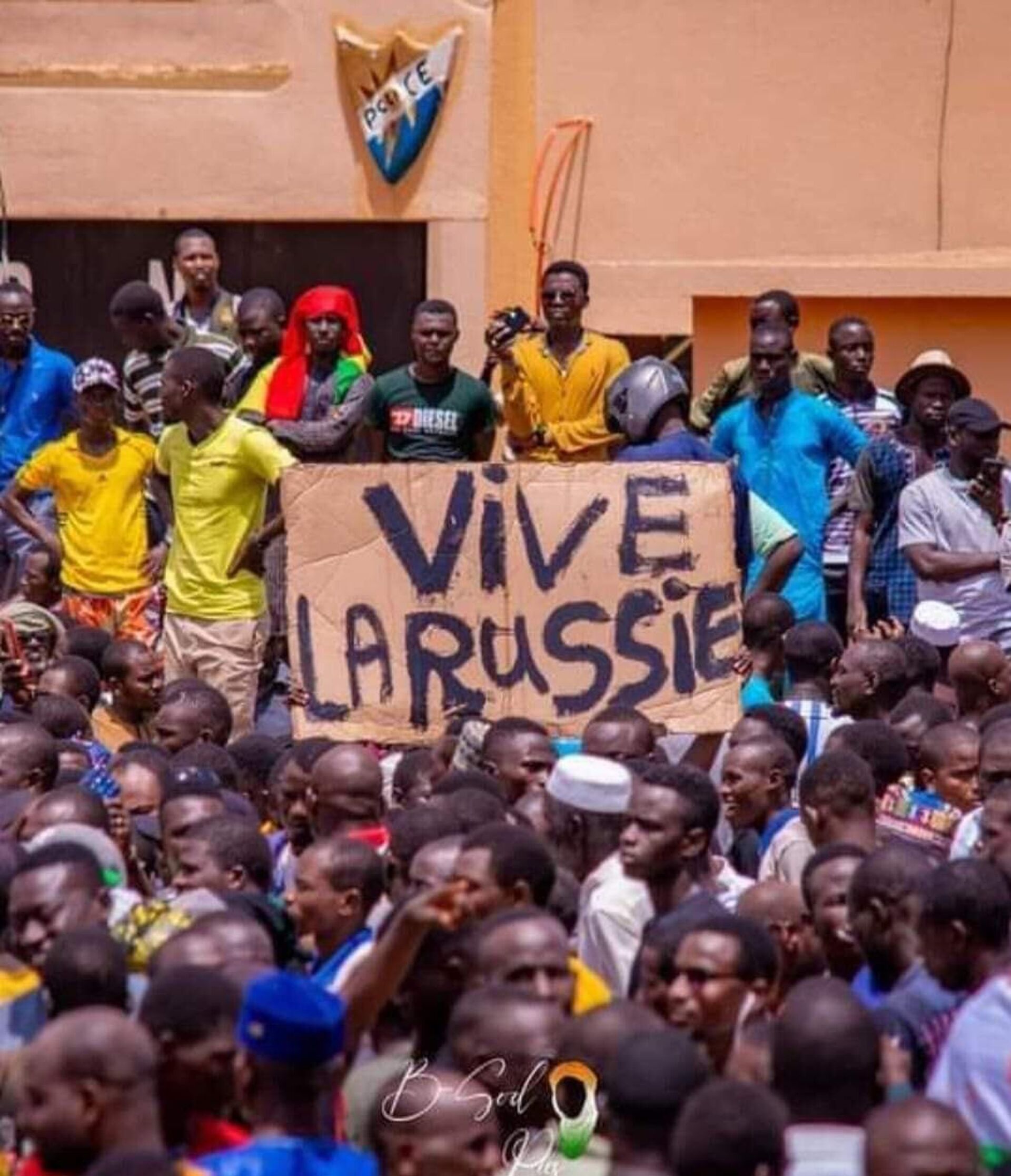 Protesters in Niger with banners Long live Russia. - Sputnik Africa, 1920, 11.08.2023