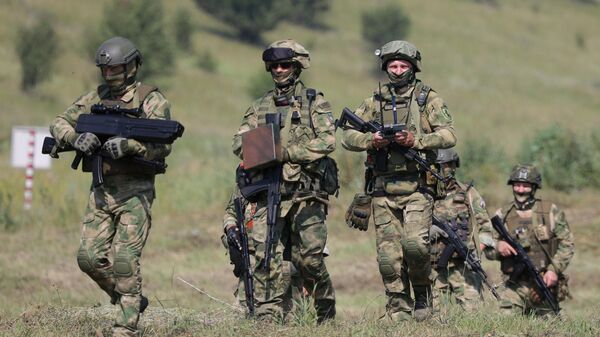 Fighters from territorial self-defense units during training in the Belgorod region, Russia.  - Sputnik Africa