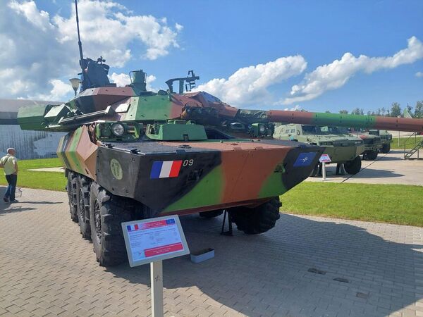 Captured Western equipment, presented at the exhibition as part of the International Military-Technical Forum &quot;Army-2023&quot; at the &quot;Patriot&quot; Congress and Exhibition Center. - Sputnik Africa