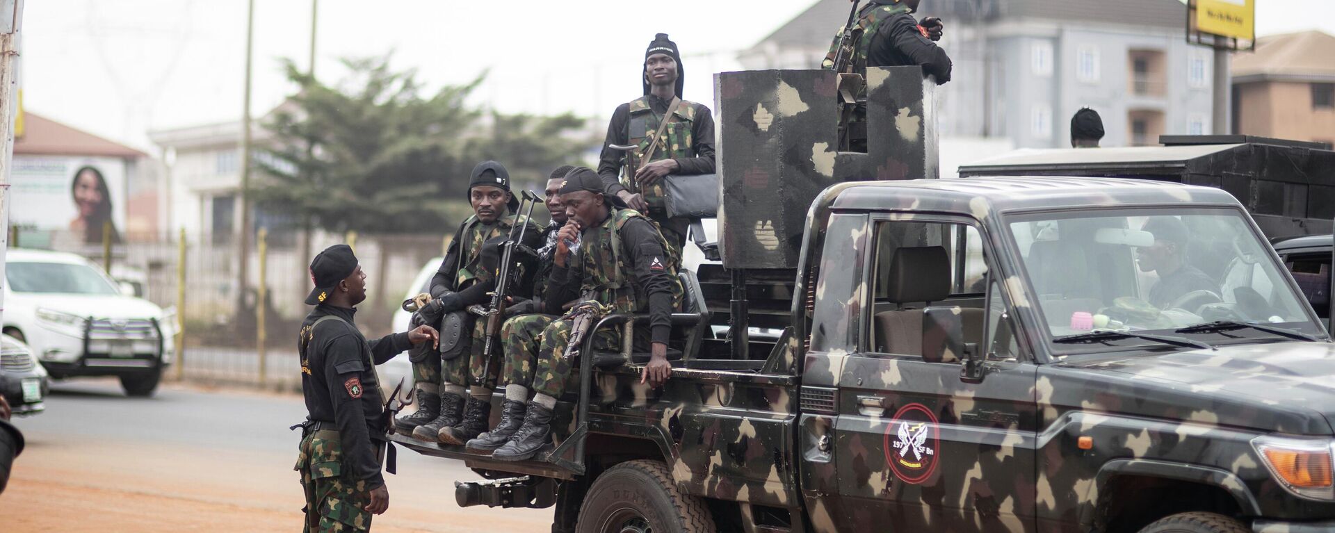 Military forces arrive to secure the presidential elections, in Anambra, Nigeria, Friday, Feb. 24, 2023. - Sputnik Africa, 1920, 22.11.2023