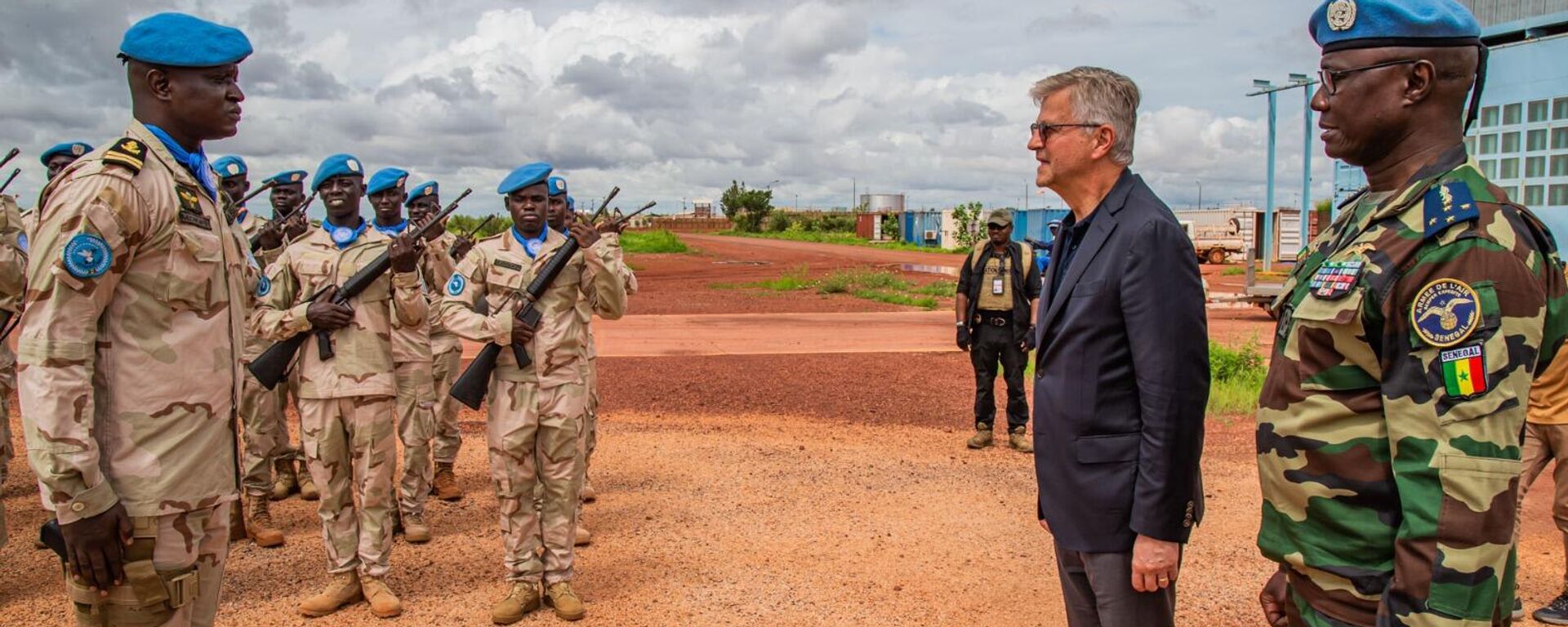 Jean-Pierre Lacroix, the United Nations Under-Secretary-General for Peace Operations, during his two-day visit to Mali, where he met with MINUSMA troops. - Sputnik Africa, 1920, 19.08.2023