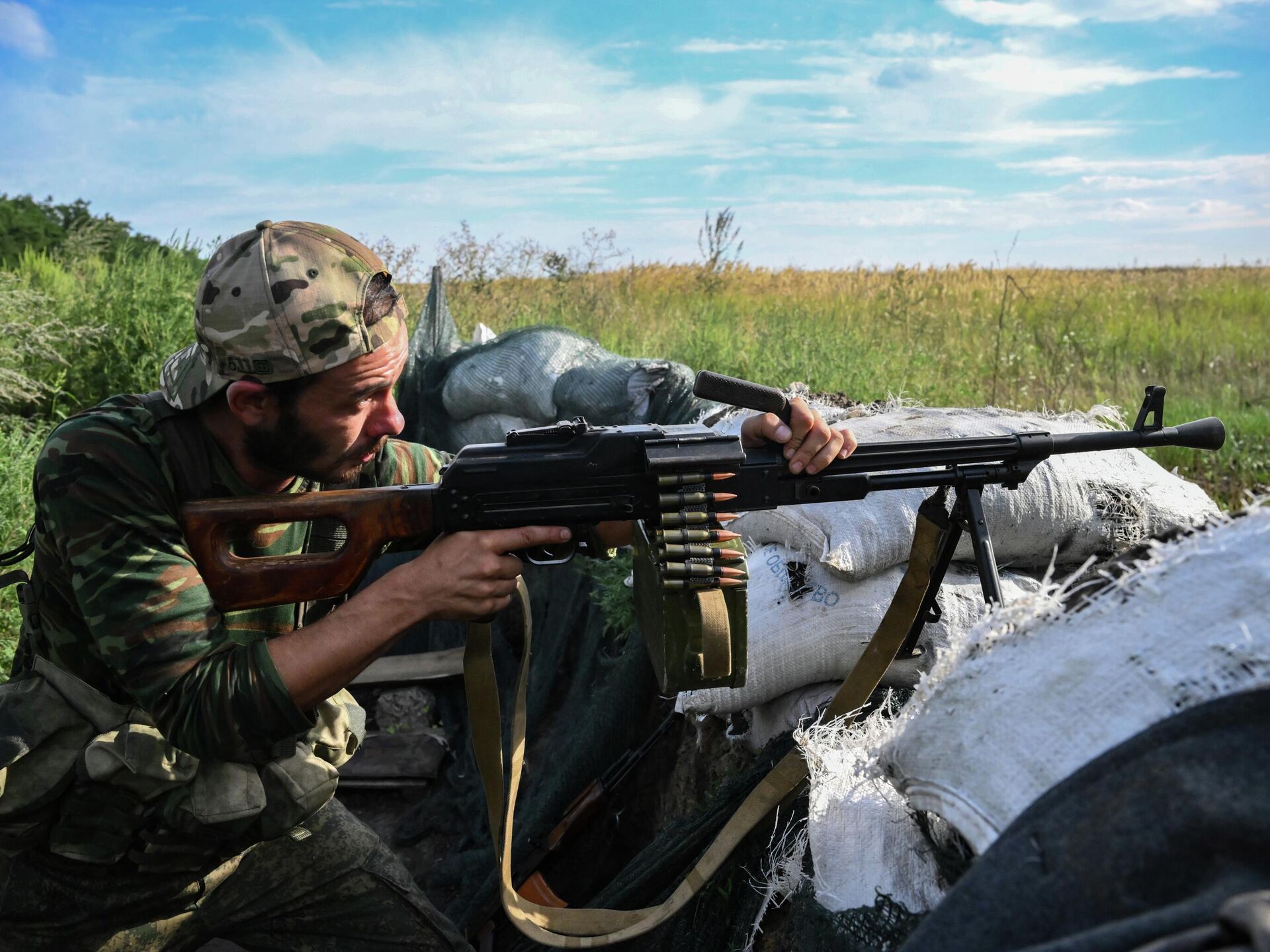 Сво донецк направление. Военные фото. Армия Украины. Войска на Донбассе. Российские военные.