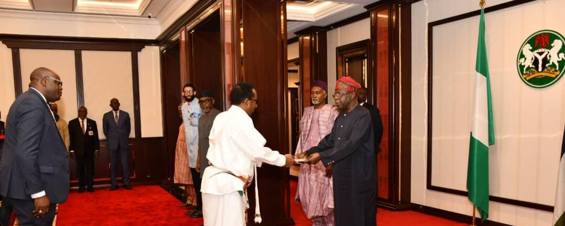 Ethiopian Ambassador to Nigeria, Awwal Wagris Mohammed, presents his Letter of Credence to Nigerian President, Bola Ahmed Tinubu, at the State House, Abuja, Nigeria, on Tuesday, August 29, 2023. - Sputnik Africa, 1920, 30.08.2023