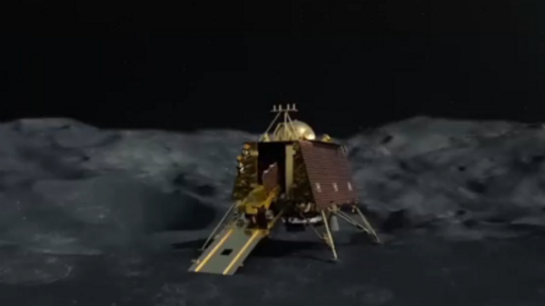 Chandrayaan3: Pragyan rover starts rolling out - Sputnik Africa