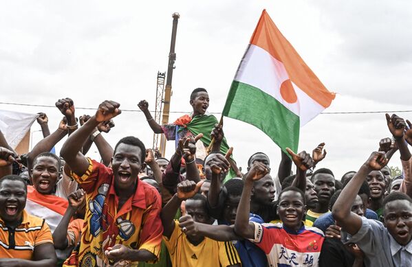 Supporters of Niger&#x27;s National Council of Safeguard of the Homeland (CNSP) protest outside the Niger and French airbase in Niamey on September 2, 2023 to demand the departure of the French army from Niger. - Sputnik Africa