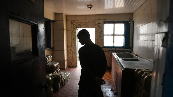 A Ukrainian prisoner (illustrative image) - Sputnik Africa
