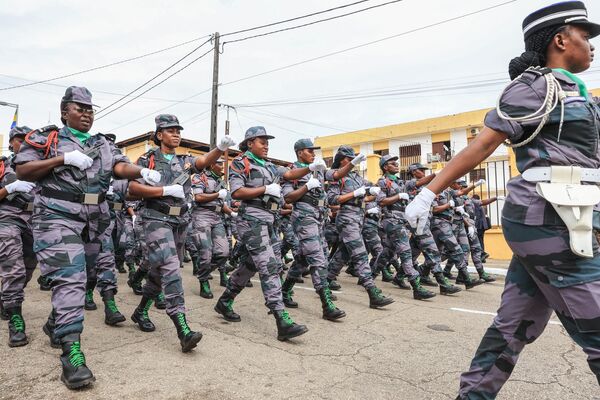Members of the military take part in the military parade in honor of General Brice Oligui Nguema who was inaugurated as Gabon&#x27;s &#x27;interim president&#x27;, in Libreville on September 4. - Sputnik Africa