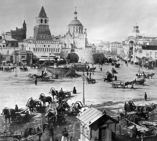 Lubyanka Square in Moscow in 1899. - Sputnik Africa