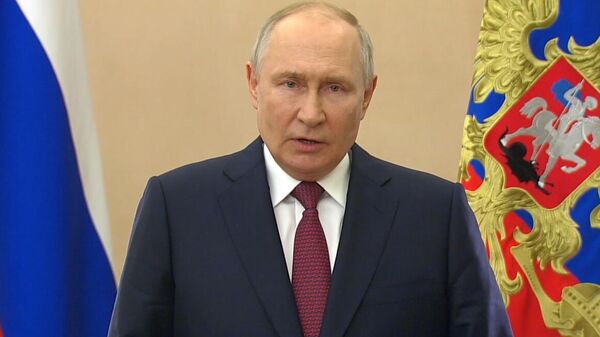 Vladimir Poutine félicite les habitants de la République populaire de Donetsk et tous les Russes à l'occasion du 80e anniversaire de la libération du Donbass des envahisseurs nazis, le 8 septembre 2023 - Sputnik Afrique