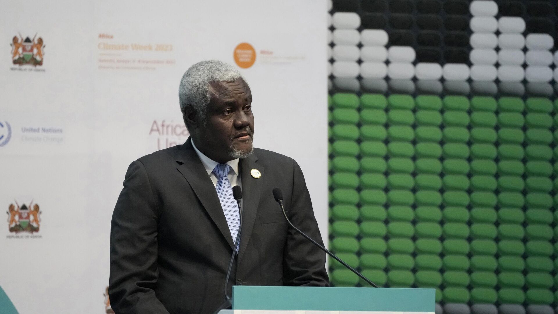 African Union chairperson Moussa Faki Mahamat, addresses delegates during the closing session of the Africa Climate Summit at the Kenyatta International Convention Centre in Nairobi, Kenya, Wednesday, Sept. 6, 2023.  - Sputnik Africa, 1920, 22.05.2024