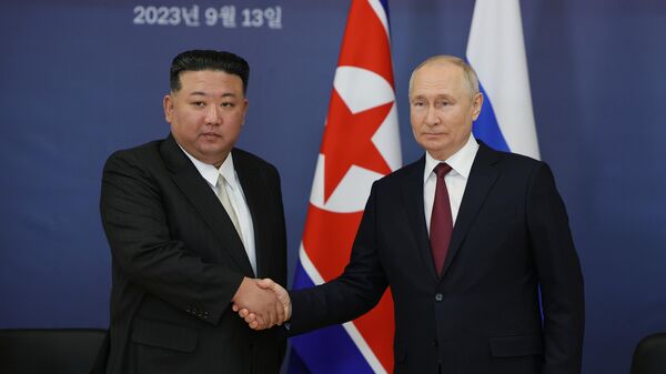 Rencontre entre Vladimir Poutine et Kim Jong-un - Sputnik Afrique