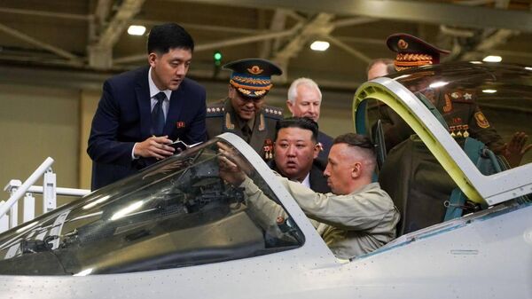 le dirigeant nord-coréen a visité des usines d'avions à Komsomolsk-sur-Amour.  - Sputnik Afrique